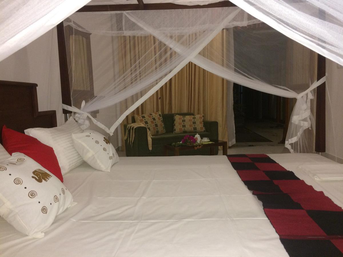 Hotel Bundala Park Weligatta Bagian luar foto