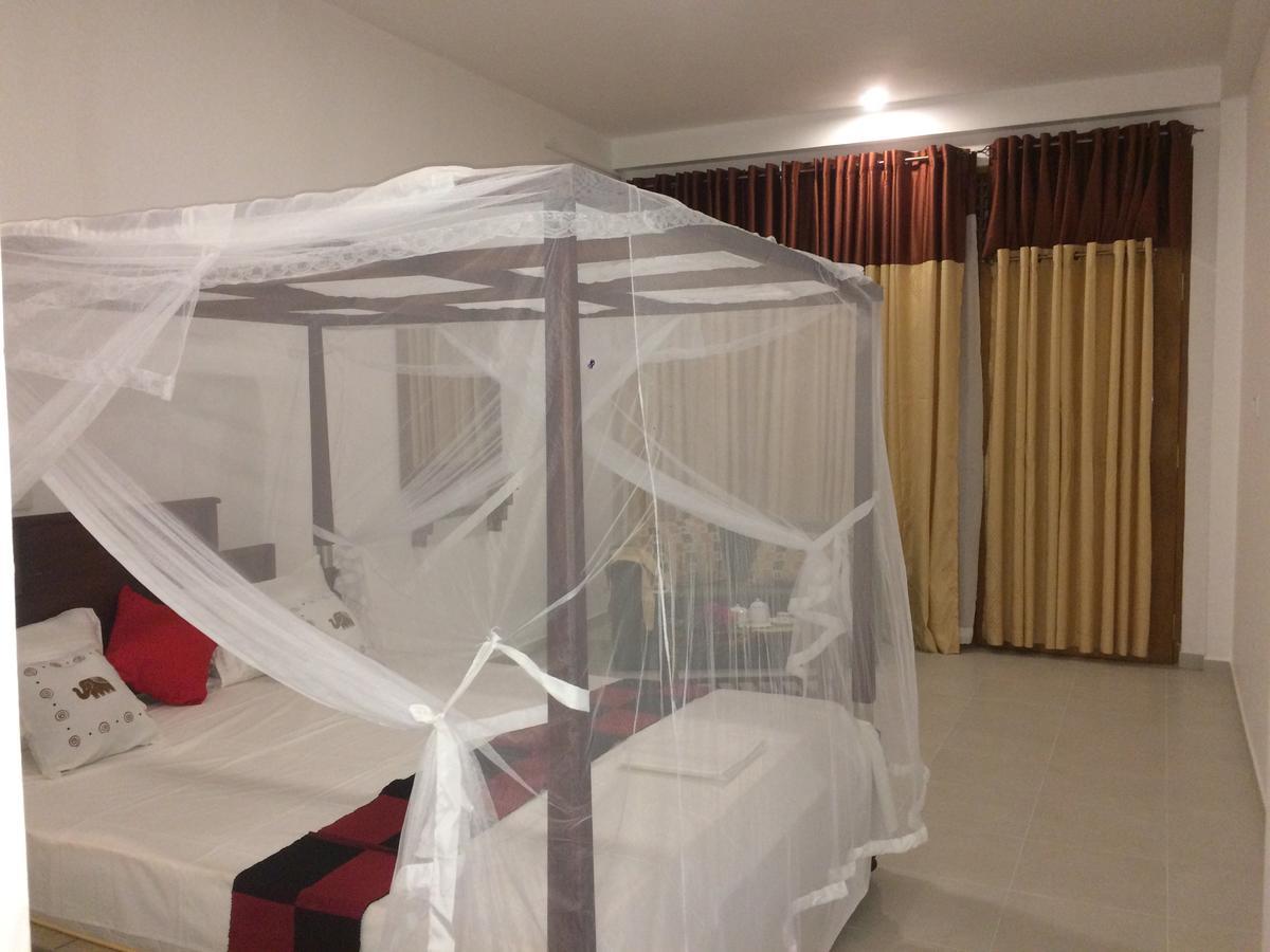Hotel Bundala Park Weligatta Bagian luar foto