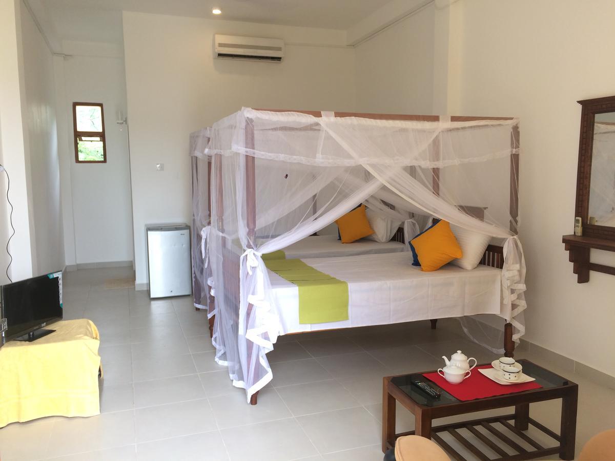Hotel Bundala Park Weligatta Bagian luar foto